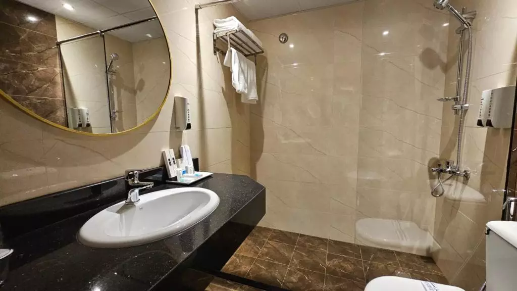 Golden Tulip Deira Hotel